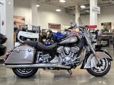 2026 Indian Motorcycle Springfield Nara Bronze Metallic / Black Metallic - Photo 2