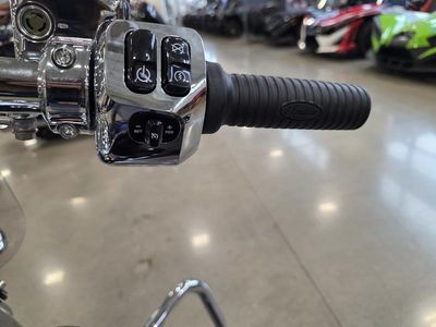 2026 Indian Motorcycle Springfield Nara Bronze Metallic / Black Metallic - Photo 13