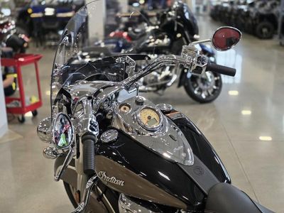 2026 Indian Motorcycle Springfield Nara Bronze Metallic / Black Metallic - Photo 11