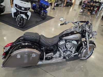 2026 Indian Motorcycle Springfield Nara Bronze Metallic / Black Metallic - Photo 16