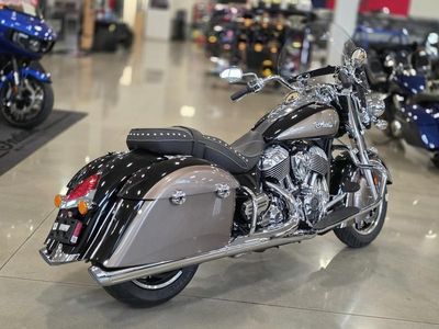 2026 Indian Motorcycle Springfield Nara Bronze Metallic / Black Metallic - Photo 3