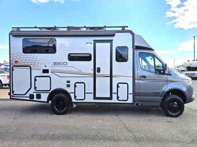 2026 Winnebago EKKO - Photo 23