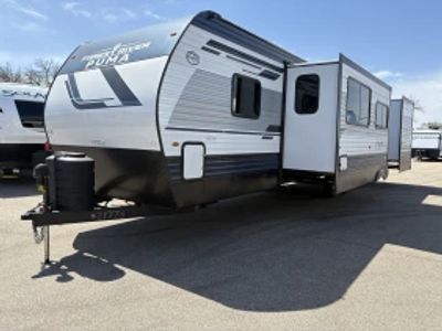 2025 Palomino Puma - Photo 3