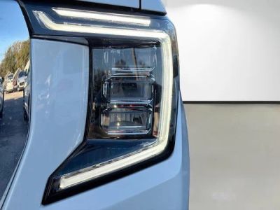 2023 GMC Yukon — photo 8 view