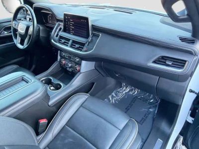 2023 GMC Yukon — photo 13 view