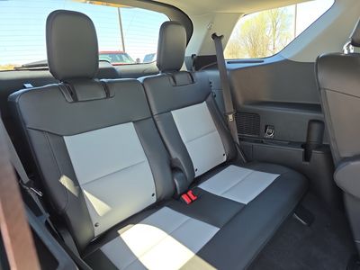 2022 Ford Explorer — photo 23 view