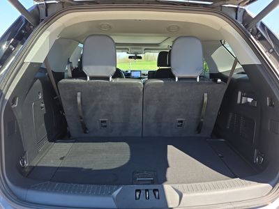 2022 Ford Explorer — photo 17 view