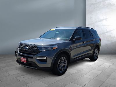 2022 Ford Explorer — front three-quarter view