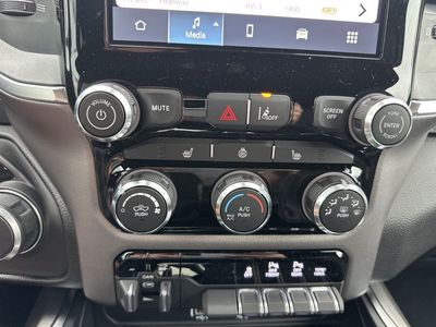 2026 RAM 1500 — photo 14 view