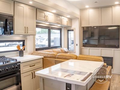2026 Brinkley Model G - Photo 25