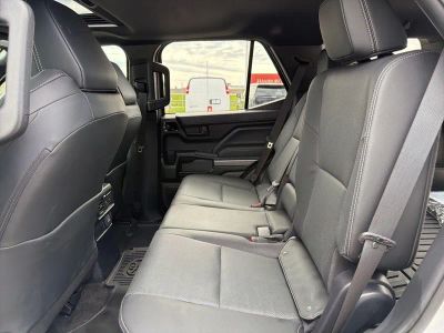 2025 Toyota 4Runner - Photo 6