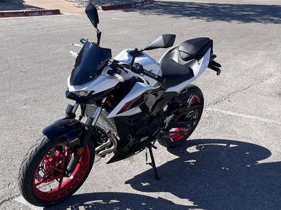 2026 Kawasaki Z500 SE ABS - Photo 3