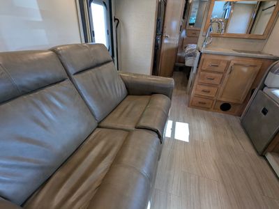 2020 Thor Motor Coach Quantum Sprinter - Photo 9