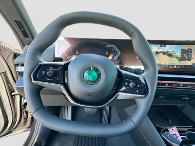 2026 BMW 5 Series — photo 8 view