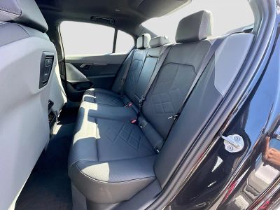 2026 BMW 5 Series — photo 19 view