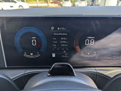 2025 Hyundai Santa Fe — photo 31 view