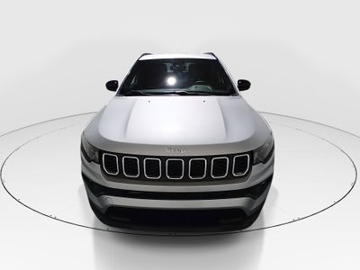 2024 Jeep Compass - Photo 2