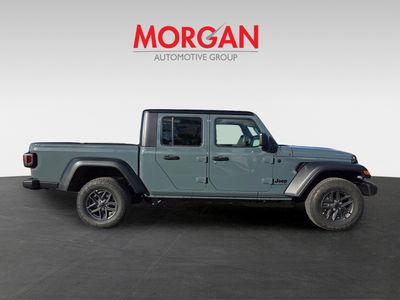 2026 Jeep Gladiator — detail view