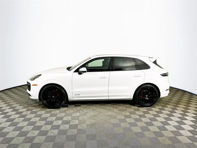 2023 Porsche Cayenne - Photo 3