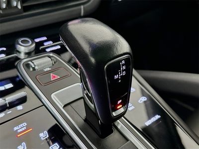 2023 Porsche Cayenne - Photo 15