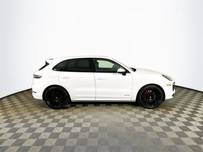 2023 Porsche Cayenne - Photo 7