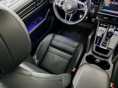 2023 Porsche Cayenne - Photo 22