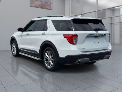2021 Ford Explorer — detail view