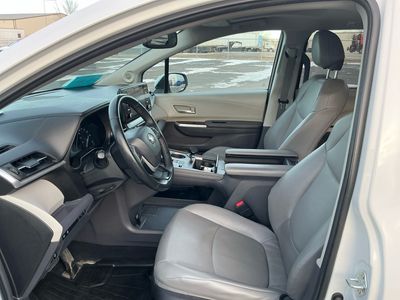 2022 Toyota Sienna - Photo 9