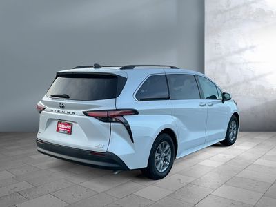 2022 Toyota Sienna - Photo 5