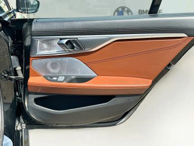 2023 BMW 8 Series — photo 25 view