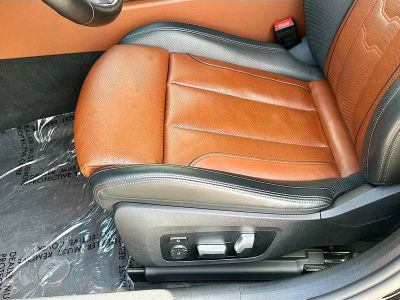 2023 BMW 8 Series — photo 17 view