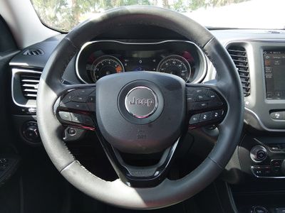 2023 Jeep Cherokee - Photo 12