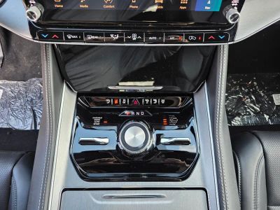 2026 Jeep Grand Wagoneer — photo 16 view