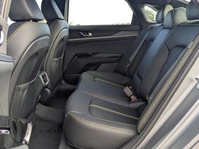2026 Kia K5 — photo 15 view