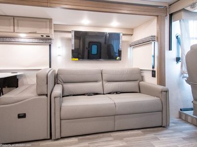 2026 Thor Motor Coach Luminate - Photo 9