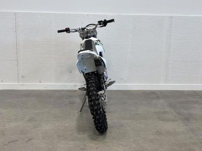 2026 Kawasaki KLX140R - Photo 5