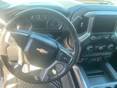 2020 Chevrolet Silverado 2500HD — photo 14 view