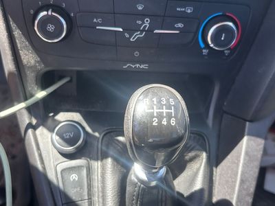 2015 Ford Focus - Photo 3