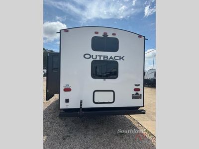 2020 Keystone Outback Ultra Lite - Photo 3