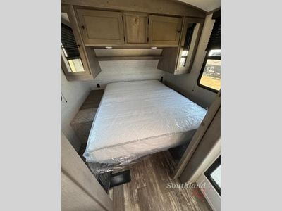2020 Keystone Outback Ultra Lite - Photo 12
