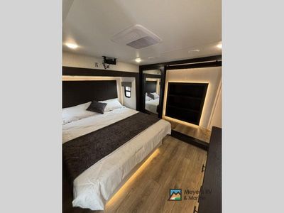 2026 Forest River RV Sabre - Photo 9
