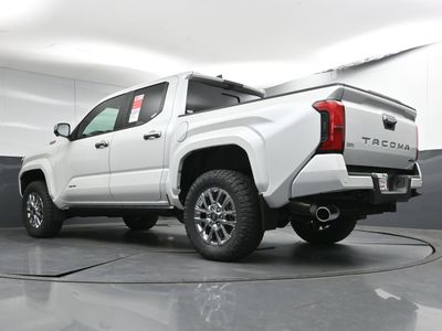 2025 Toyota Tacoma i-FORCE MAX Limited i-FORCE MAX Truck Double Cab - Photo 24