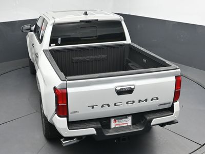 2025 Toyota Tacoma i-FORCE MAX Limited i-FORCE MAX Truck Double Cab - Photo 31
