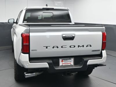 2025 Toyota Tacoma i-FORCE MAX Limited i-FORCE MAX Truck Double Cab - Photo 6