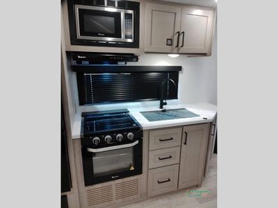 2026 Forest River Rockwood Roo — photo 42 view