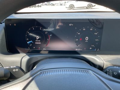 2026 Nissan Sentra — photo 10 view