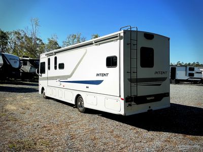 2018 Winnebago Intent - Photo 2
