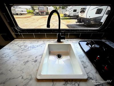 2024 Dutchmen Aspen Trail Mini — photo 13 view