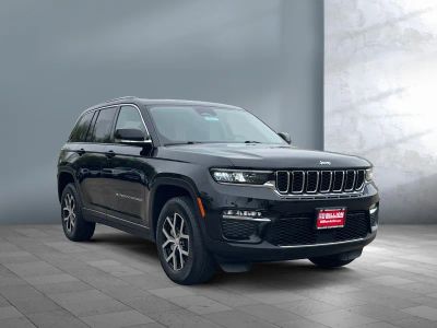 2023 Jeep Grand Cherokee — photo 8 view