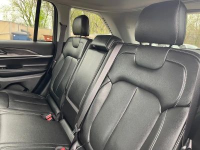2023 Jeep Grand Cherokee — photo 18 view
